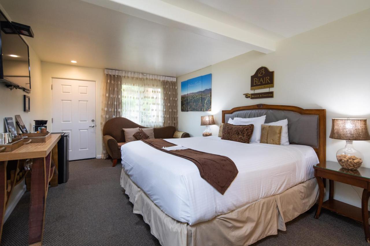 The Vendange Carmel Inn & Suites Extérieur photo